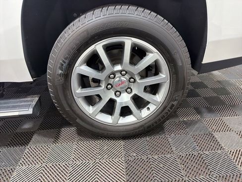 Used 2019 GMC Yukon Denali image 31