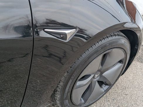Used 2018 Tesla Model 3 Long Range image 27