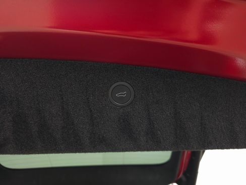 Used 2023 Tesla Model X image 7