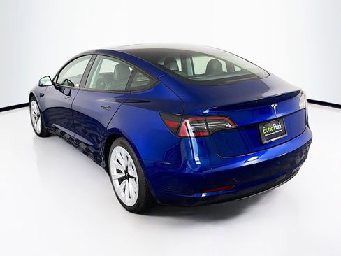 Used 2021 Tesla Model 3 Standard Range Plus RWD image 5