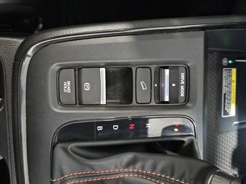 Used 2025 Honda CR-V Sport Touring image 17