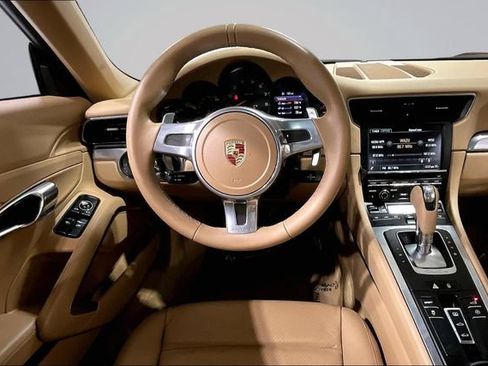Used 2014 Porsche 911 Carrera RWD image 6