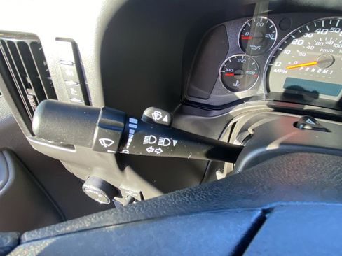 Used 2025 Chevrolet Express 2500 Extended w/ Communications Package image 25