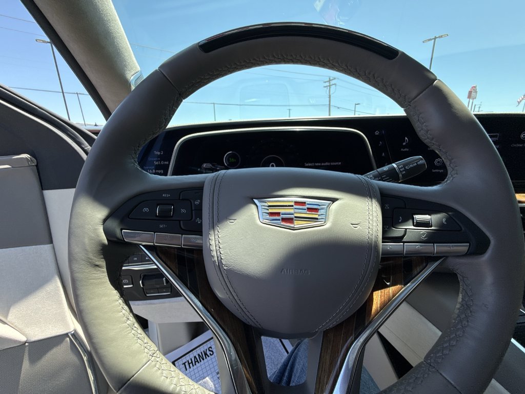 Used 2024 Cadillac Escalade ESV Sport Platinum AWD/4WD image 22