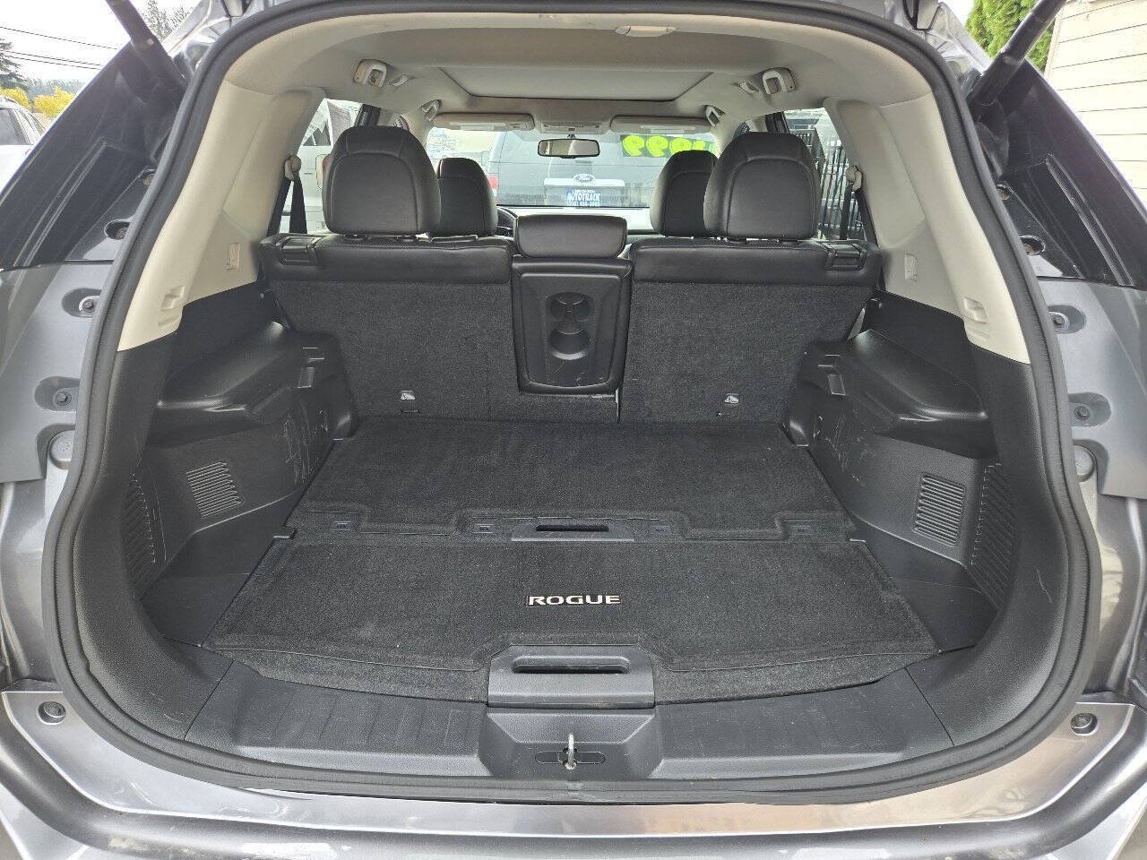 Used 2015 Nissan Rogue SL AWD/4WD image 6