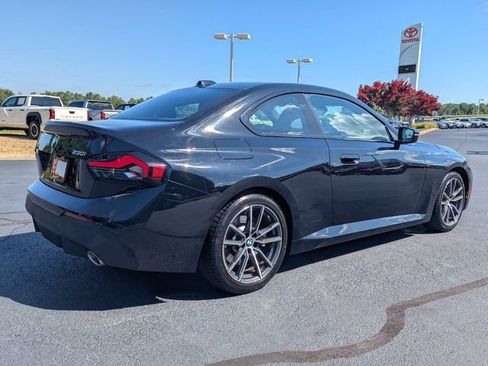 Used 2023 BMW 230i Coupe RWD image 3