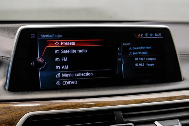 Used 2016 BMW 750i xDrive AWD/4WD image 36