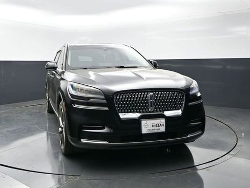 Used 2023 Lincoln Aviator Reserve w/ Equipment Group 201A AWD/4WD image 5