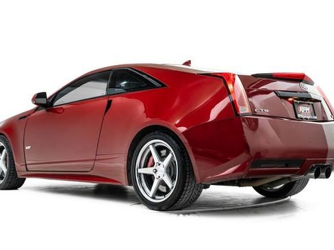 Used 2011 Cadillac CTS V w/ Wood Trim Package image 10