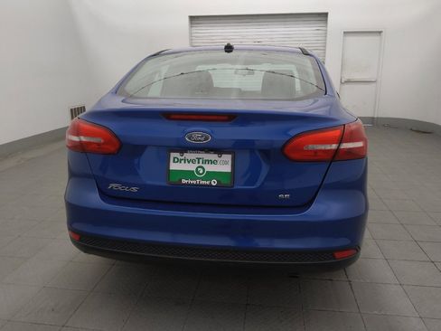 Used 2018 Ford Focus SE FWD image 7