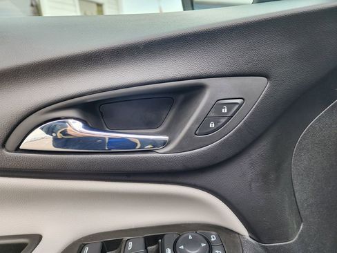 Certified 2024 Chevrolet Equinox LS w/ LS Convenience Package image 22