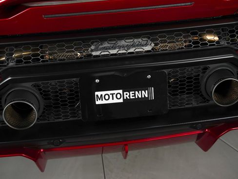 Used 2021 Lamborghini Huracan EVO image 20