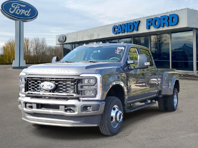 New 2027 Ford F350 XL w/ STX Appearance Package AWD/4WD image 2