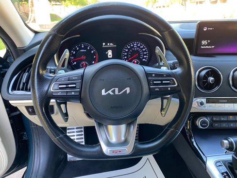 Used 2022 Kia Stinger GT1 RWD image 62