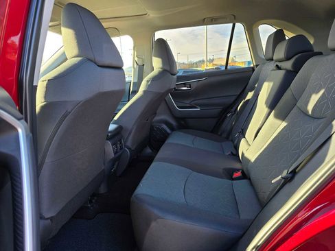 Certified 2025 Toyota RAV4 XLE w/ Convenience Package image 17