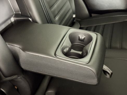 Used 2021 Ford Edge SEL image 36