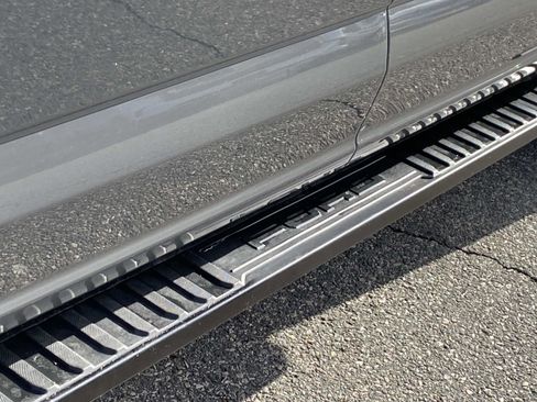 Used 2021 Ford F150 Lariat w/ Equipment Group 502A High image 11