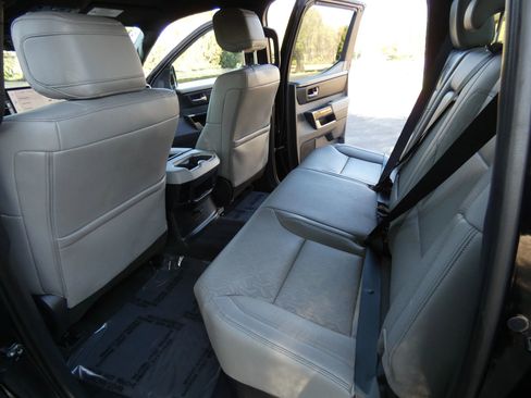 Used 2025 Toyota Tundra Limited image 43