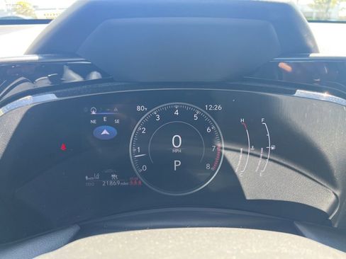 Used 2024 Lexus NX 250 FWD w/ Towing Package (2000 Lbs) image 17