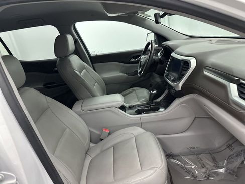 Used 2017 GMC Acadia SLT image 30