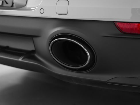 Used 2022 Porsche 911 Targa 4 GTS image 23