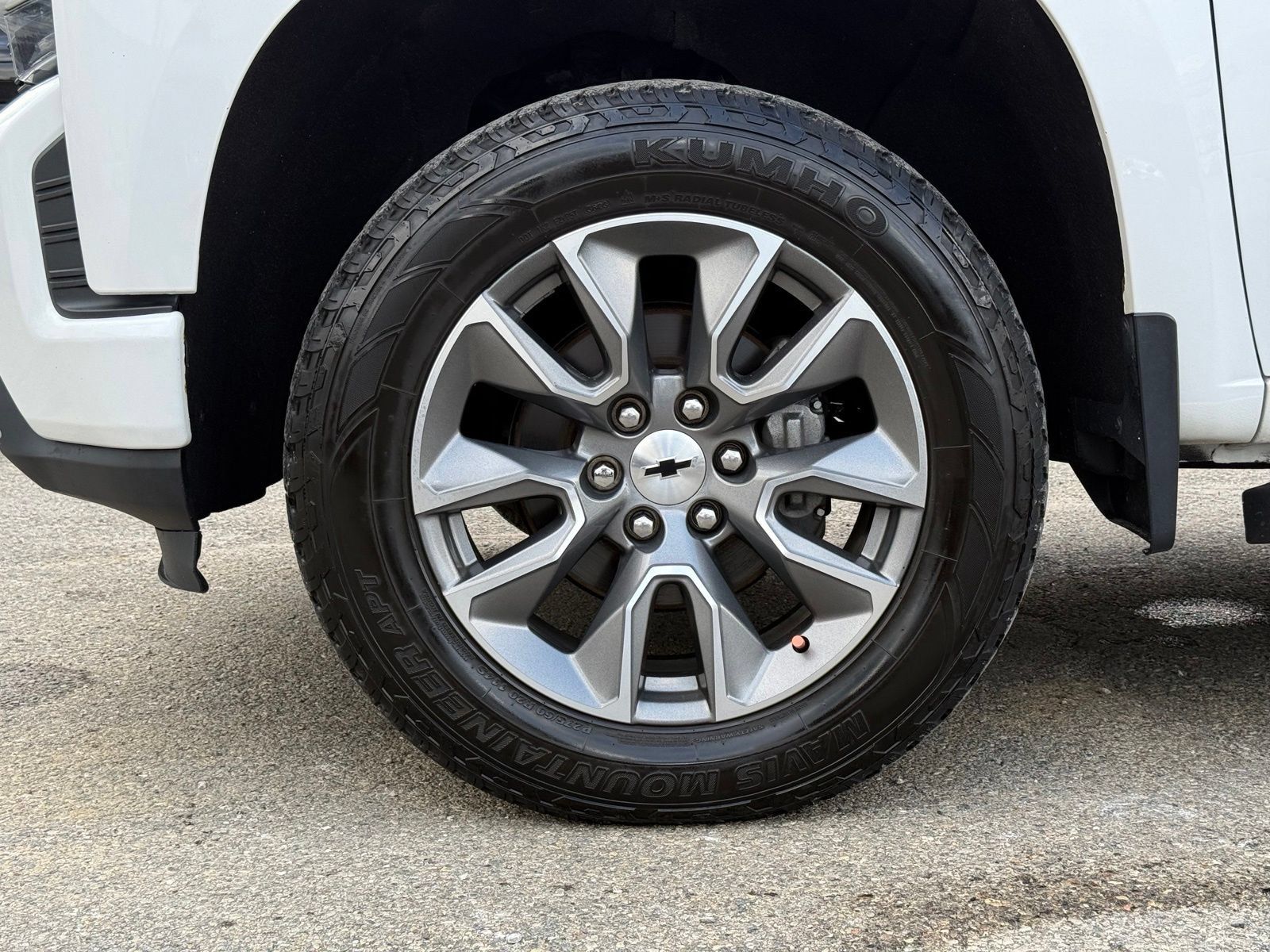 Used 2019 Chevrolet Silverado 1500 RST w/ All-Star Edition AWD/4WD image 11