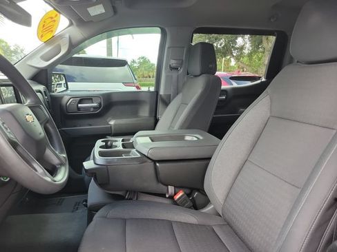Certified 2025 Chevrolet Silverado 1500 Custom w/ Turbomax Blackout Package RWD image 19