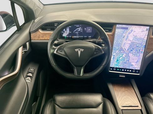 Used 2018 Tesla Model X 100D AWD/4WD image 11