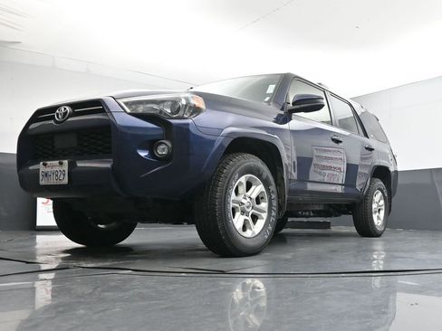 Used 2024 Toyota 4Runner SR5 image 20