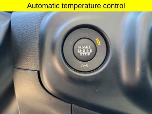Used 2023 Jeep Gladiator Mojave w/ LED Lighting Group AWD/4WD image 17