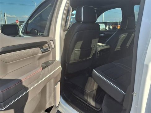 Used 2024 GMC Sierra 1500 AT4X image 21