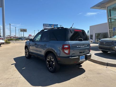 Used 2024 Ford Bronco Sport Outer Banks w/ Tech Package AWD/4WD image 7