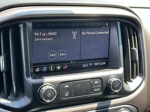 Used 2022 GMC Canyon AT4 w/ Driver Alert Package AWD/4WD image 21