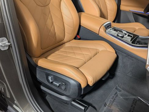 Certified 2024 BMW X5 xDrive40i w/ Premium Package image 26