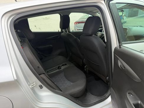 Used 2020 Chevrolet Spark LT FWD image 27