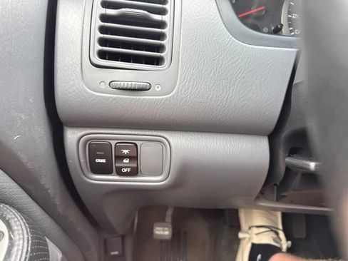 Used 2004 Honda Pilot EX image 22
