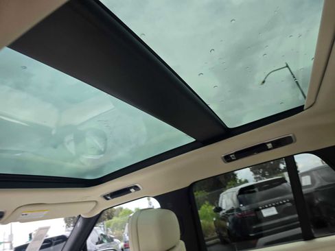 New 2026 Land Rover Range Rover SE AWD/4WD image 21