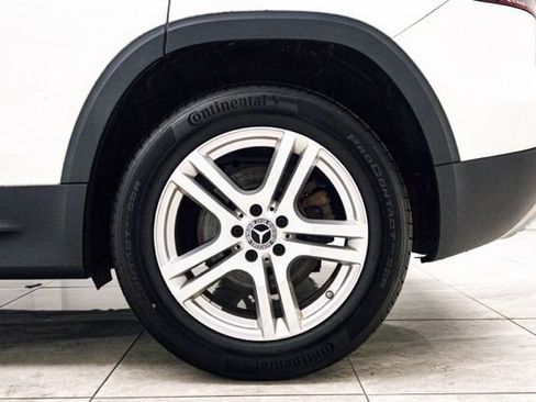 Used 2022 Mercedes-Benz GLB 250 4MATIC image 34