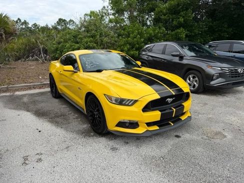 Used 2017 Ford Mustang GT w/ GT Performance Package RWD image 2