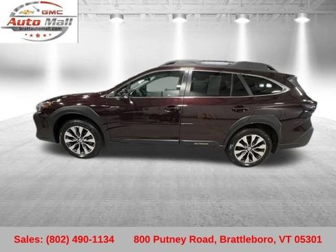 Used 2023 Subaru Outback Limited image 2