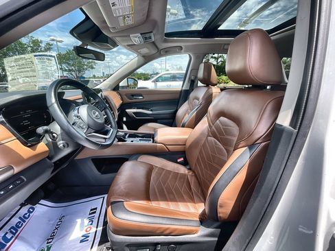 Used 2024 Nissan Pathfinder Platinum w/ Cargo Package FWD image 20