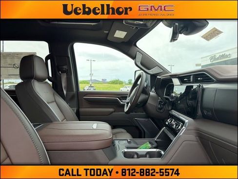New 2026 GMC Sierra 2500 Denali w/ Technology Package AWD/4WD image 2