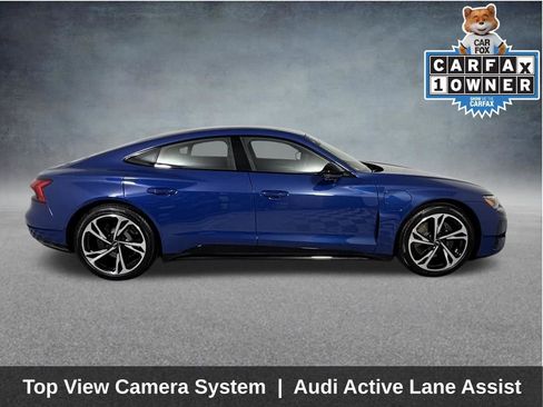 Used 2023 Audi e-tron GT Prestige w/ Prestige Package image 10