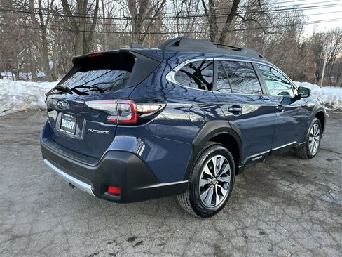 Certified 2023 Subaru Outback Limited image 8