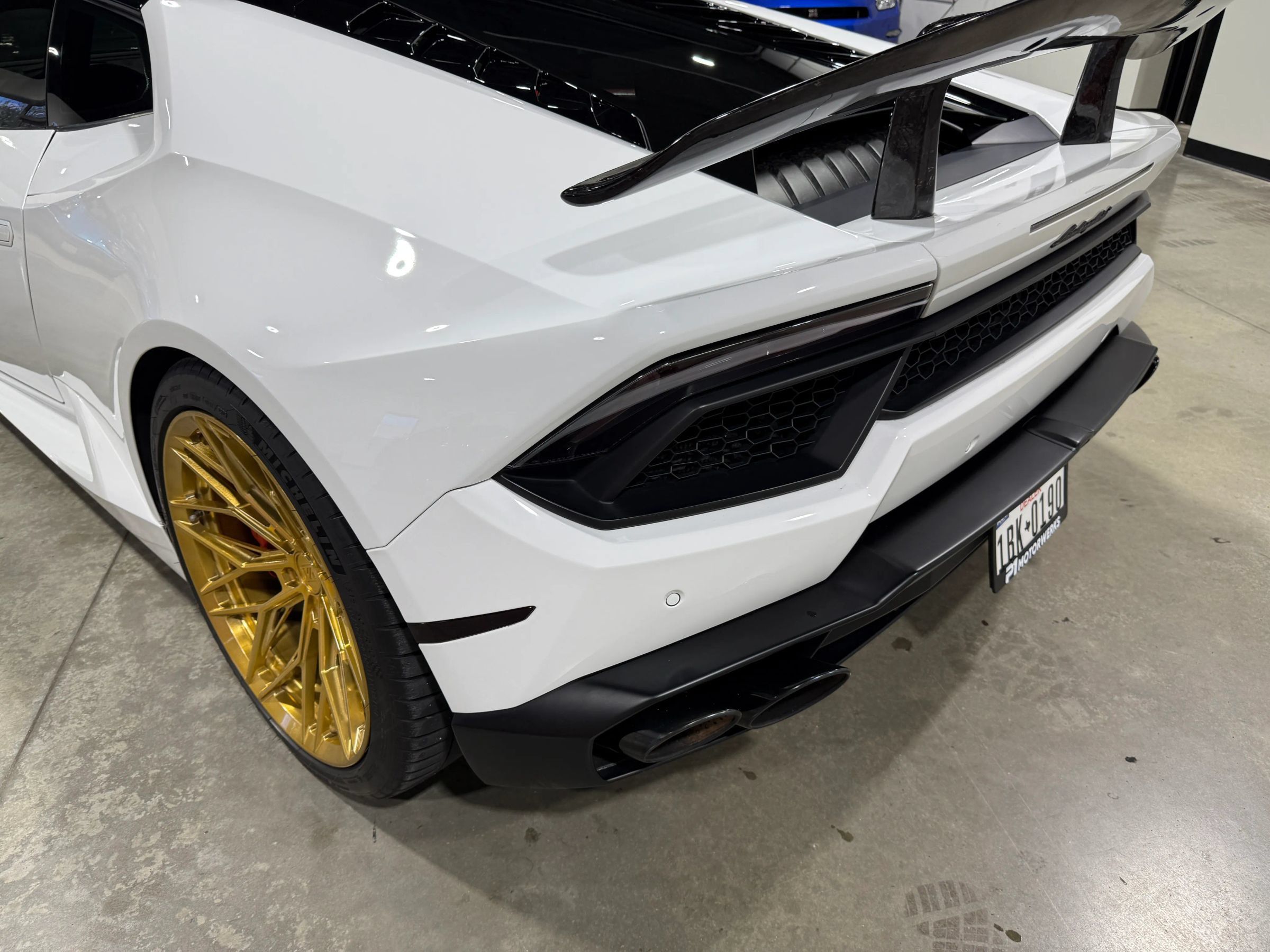 Used 2017 Lamborghini Huracan LP 580-2 RWD image 26