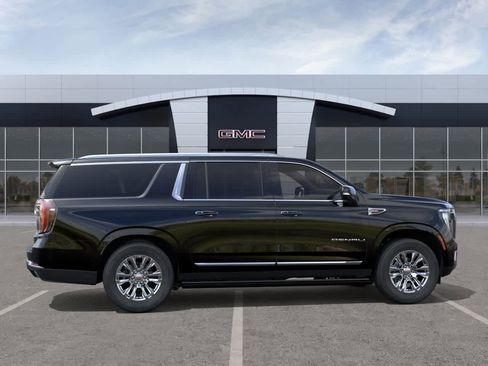 New 2026 GMC Yukon XL Denali w/ Sun & Power Step Package image 5