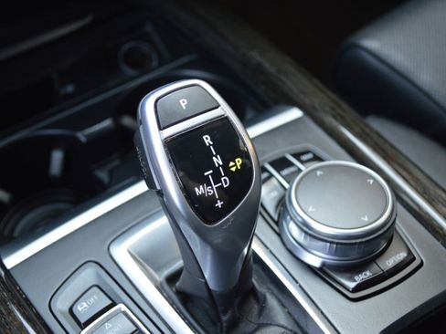 Used 2018 BMW X5 xDrive50i image 21