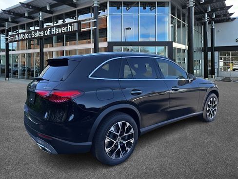 Used 2026 Mercedes-Benz GLC 350e 4MATIC image 7