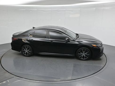 Used 2022 Toyota Camry SE FWD image 52