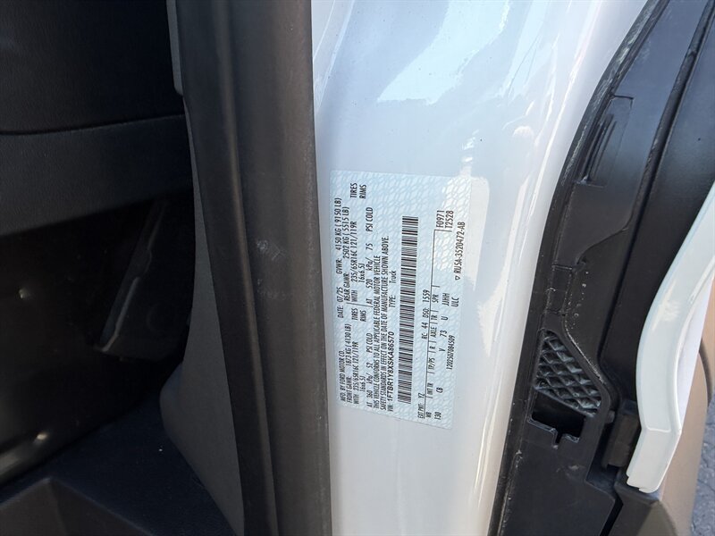 Used 2025 Ford Transit 250 Low Roof w/ Exterior Upgrade Package RWD image 17